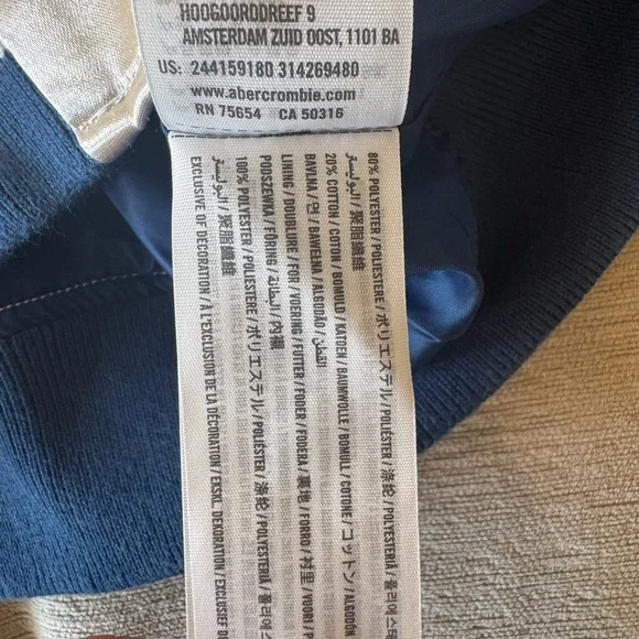 Abercrombie Kids Satin Bomber Jacket Boys 9/10 Cream Navy Varsity Moose Logo - Picture 6 of 9